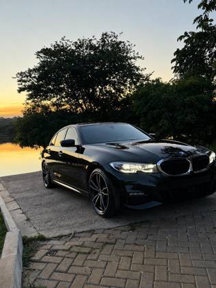 BMW 320i 2.0 16V TURBO FLEX M SPORT AUTOMÁTICO BMW 320i 2.0 16V TURBO FLEX M SPORT AUTOMÁTICO